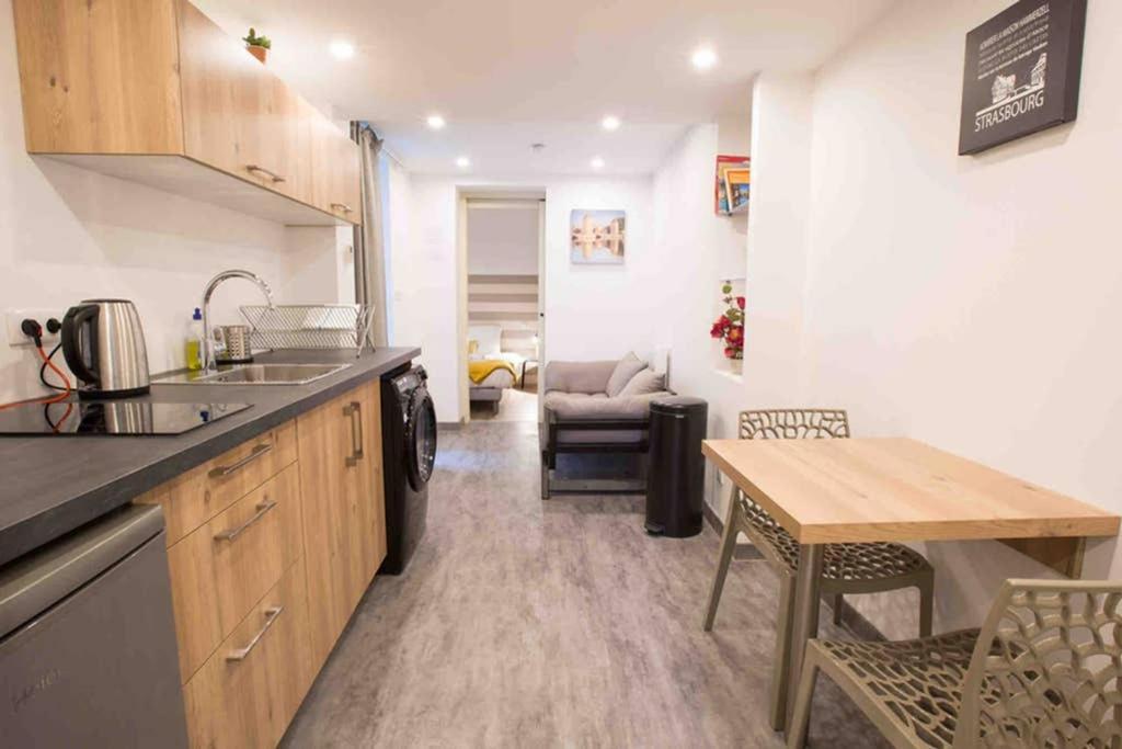 Appartement La cour du faubourg 3 à Strasbourg Extérieur photo